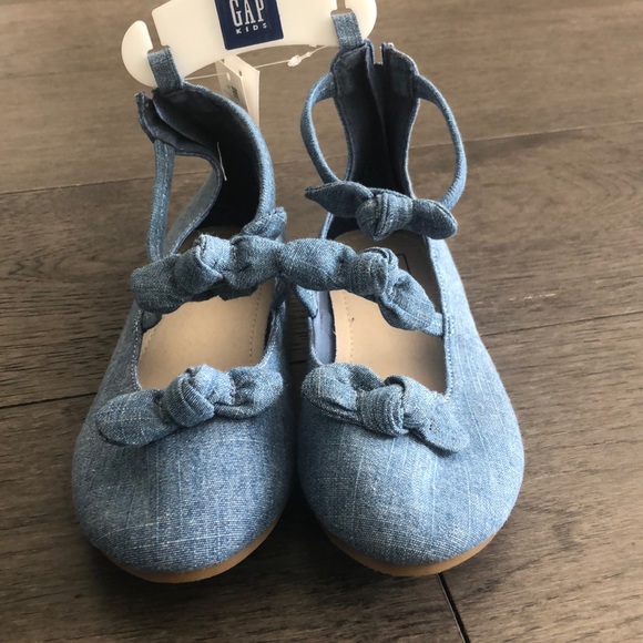 Gap denim girl’s shoes - Picture 2 of 8